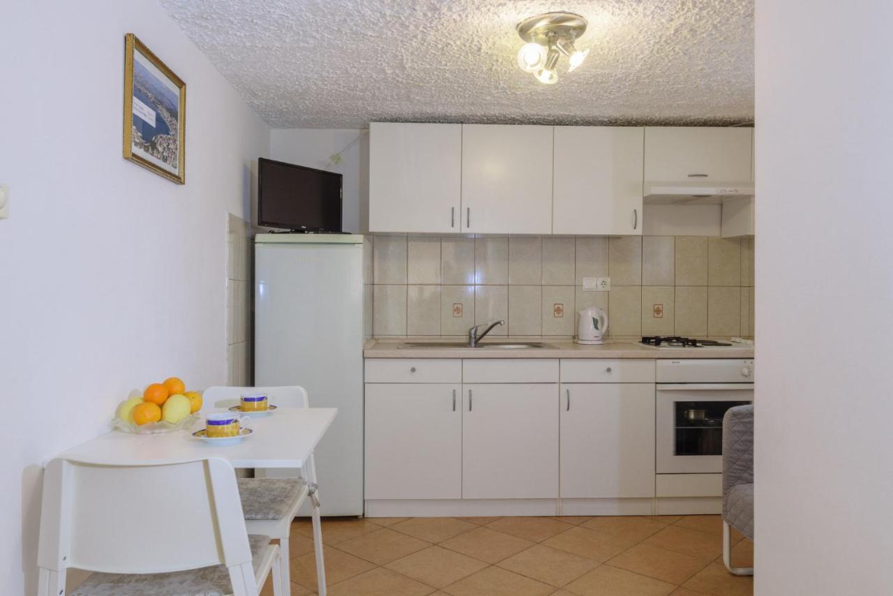 Apartments Meri Τρογκίρ Εξωτερικό φωτογραφία