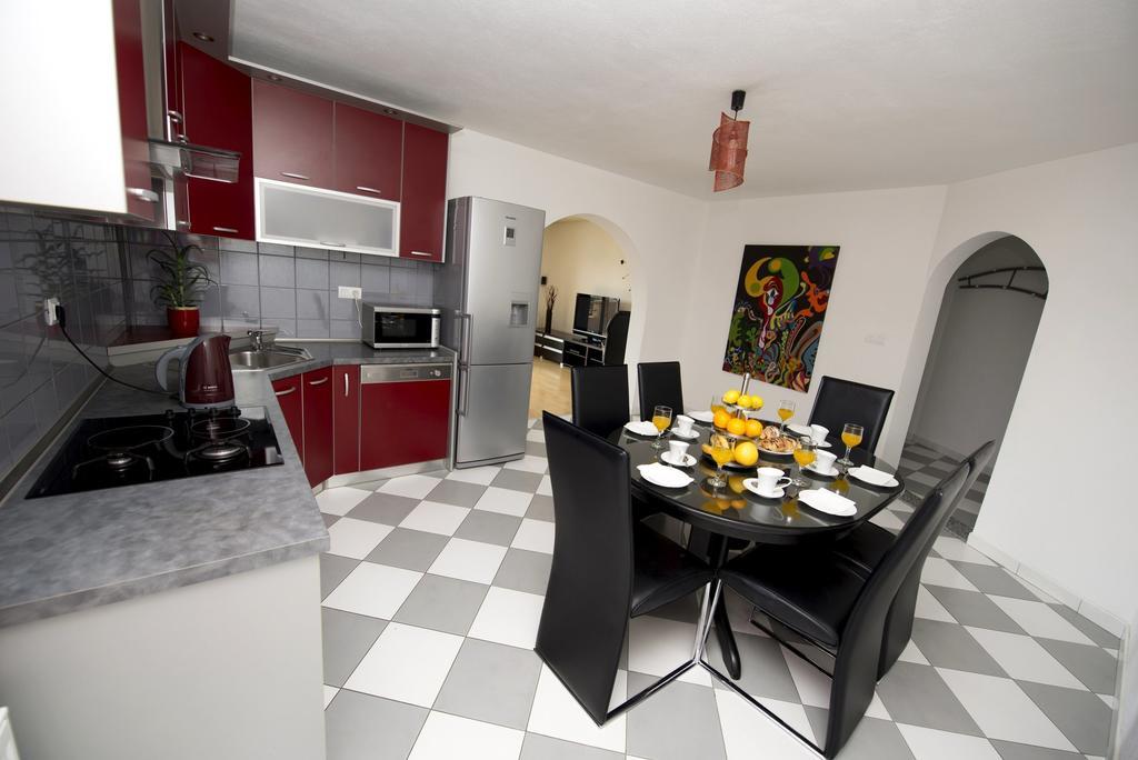 Apartments Meri Τρογκίρ Δωμάτιο φωτογραφία