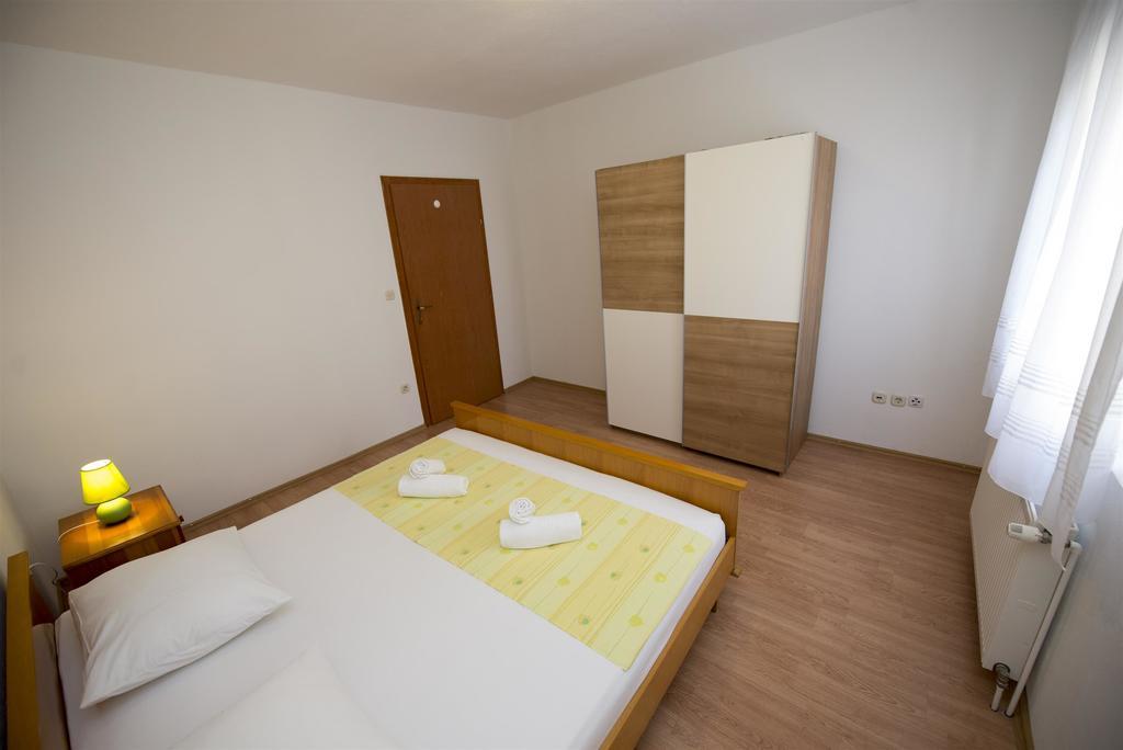 Apartments Meri Τρογκίρ Εξωτερικό φωτογραφία
